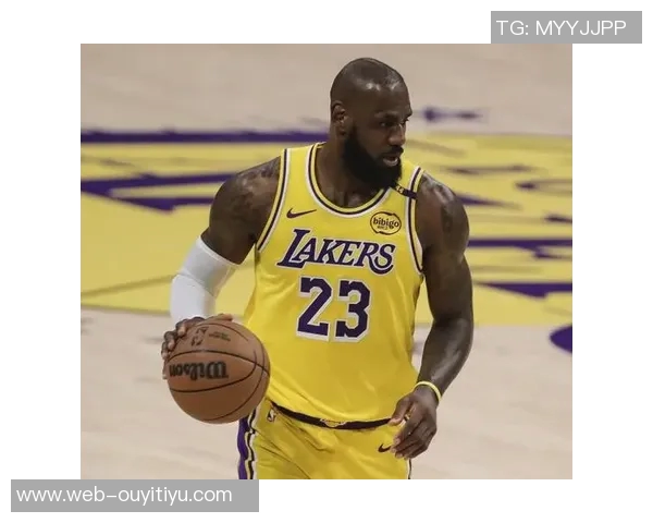 詹姆斯表达对连败的不满期待球队迅速找回胜利节奏